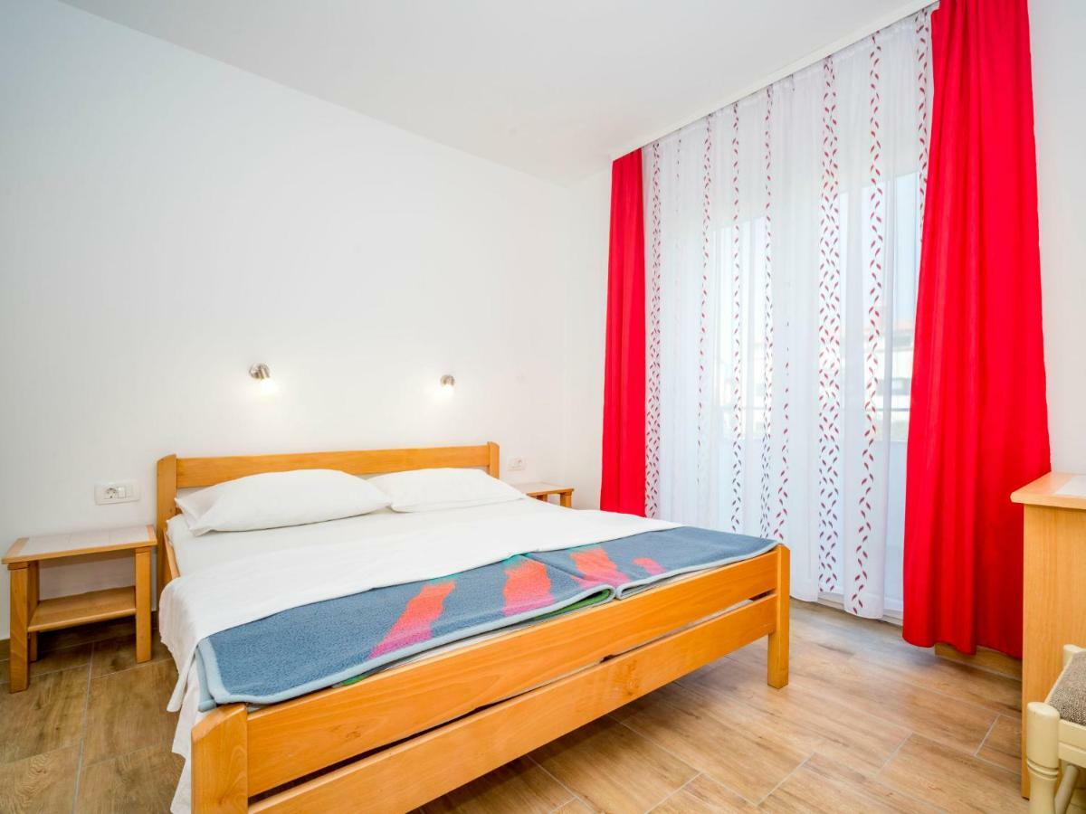 Apartment Hilde Red-6 By Interhome Медулин Екстериор снимка